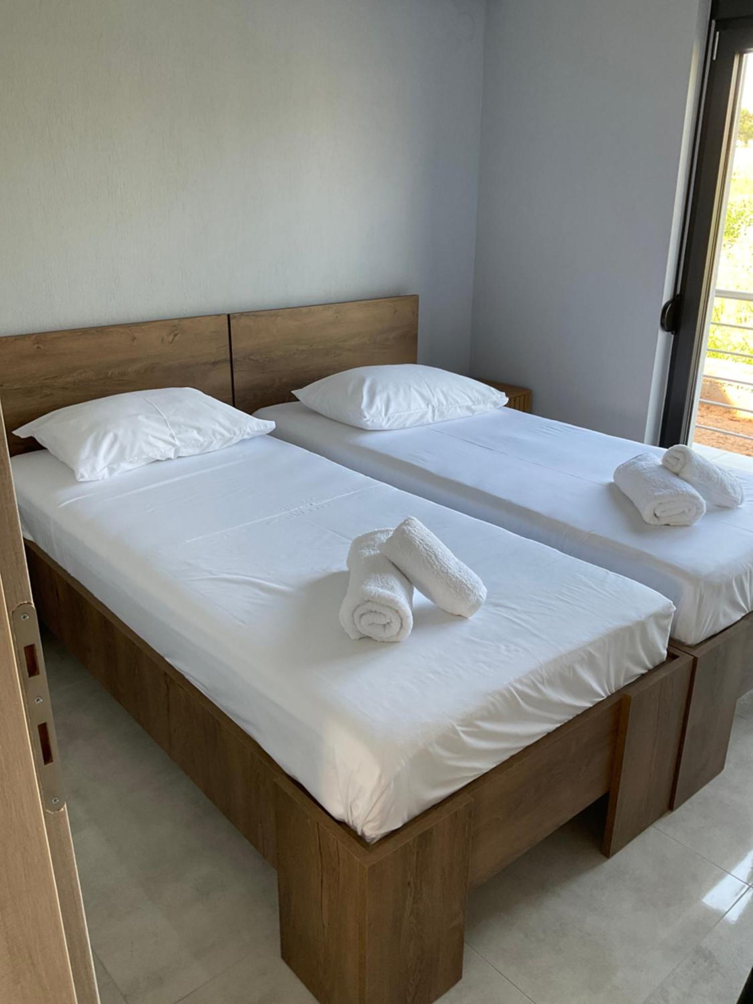 Elinor Apartments Flogita Ngoại thất bức ảnh